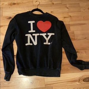 I love New York Brandy Melville crewneck